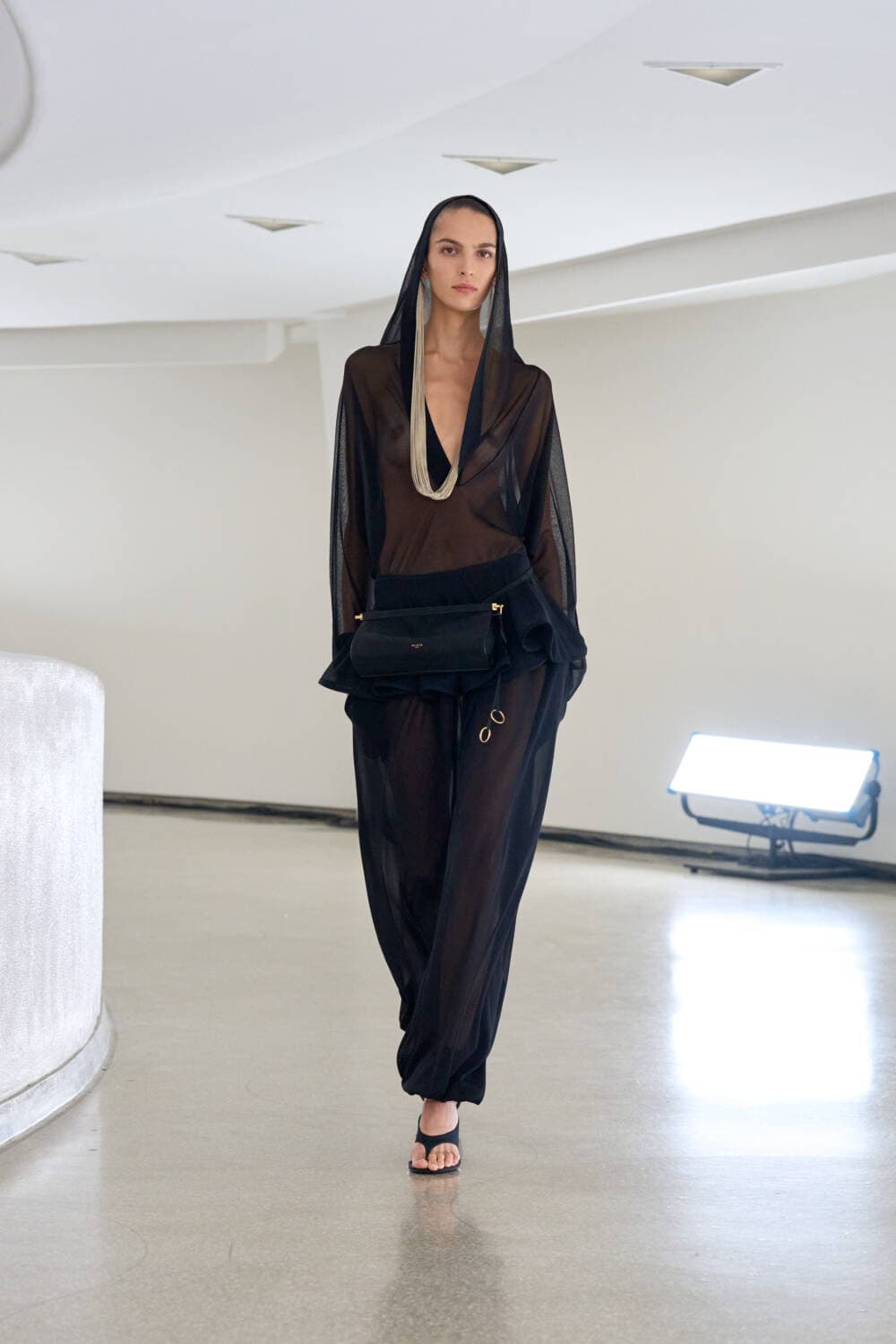 インナー・ルームウェアその他 Alaia Square Body Shop Alaïa - Lace Square Bodysuit | Saks Fifth Avenue Mexico